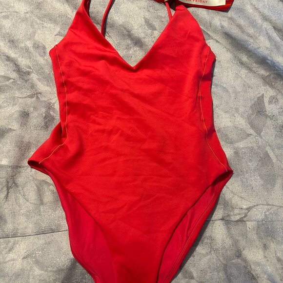 NWT Left on Friday Sunday Suit Size Large - Picture 8 of 8